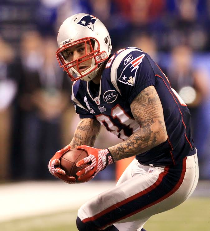 ‘American Crime Story’ focuses on athletics with the Aaron Hernandez story