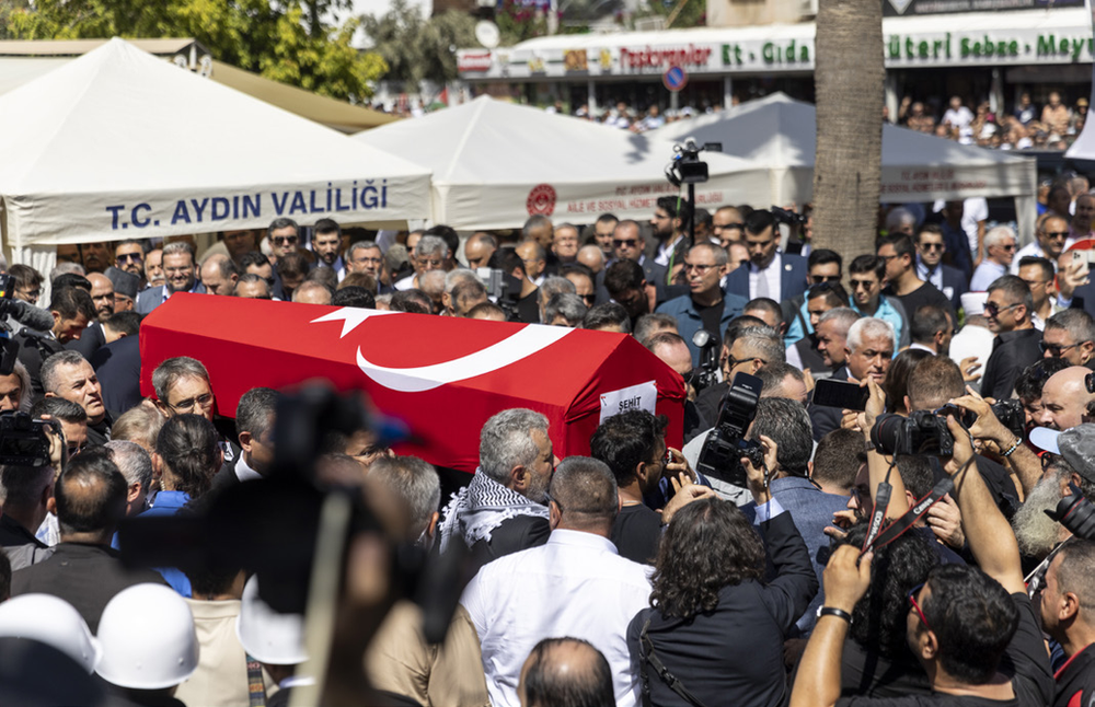 At a funeral in Turkey, relatives grieve for an American activist who was fatally shot by Israeli forces.