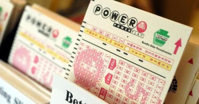 Cae en la Isla un premio de $50,000 del Powerball.