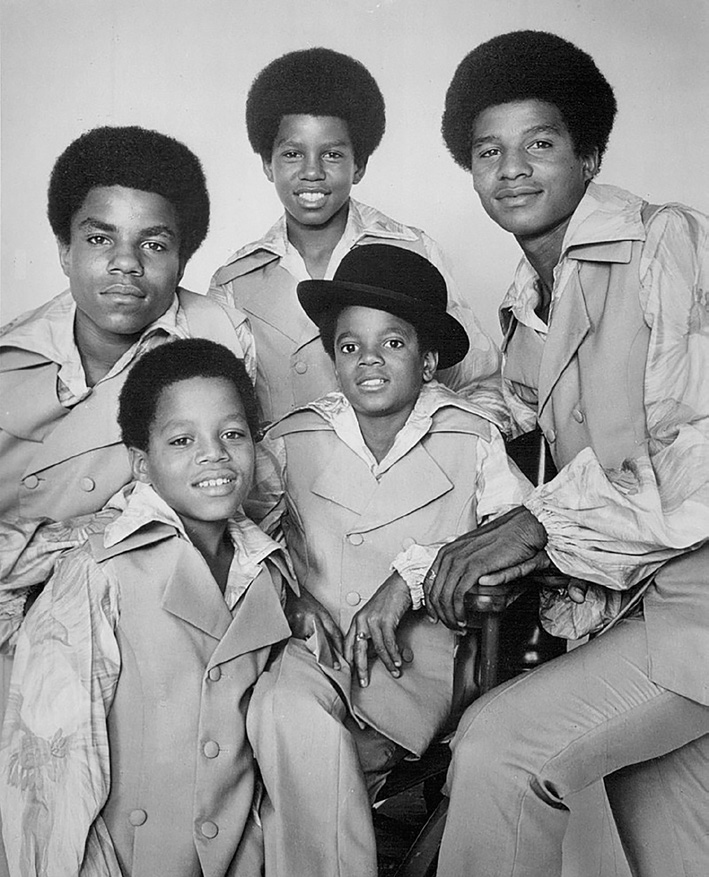 Tito Jackson, vocalist and guitarist for the Jackson 5, passes away at the age of 70.