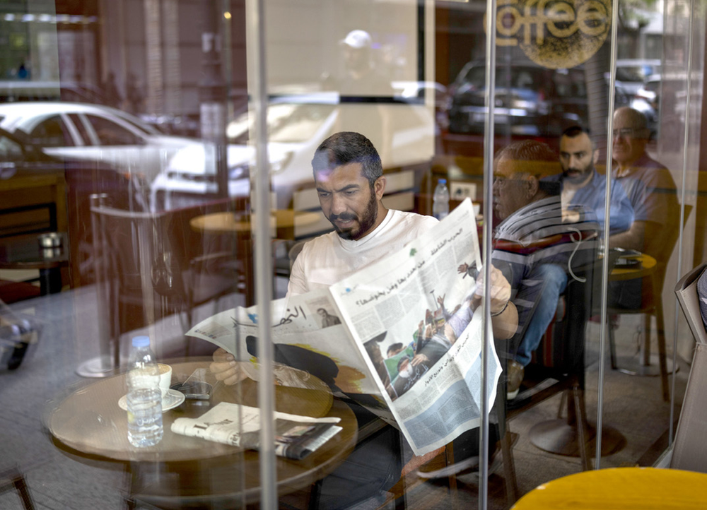 Israeli special forces carry out operations in Lebanon while the Cabinet discusses a land invasion.