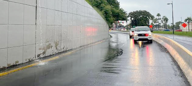 Carolina mayor: Change in the retaining wall on Baldorioty de Castro presents a risk